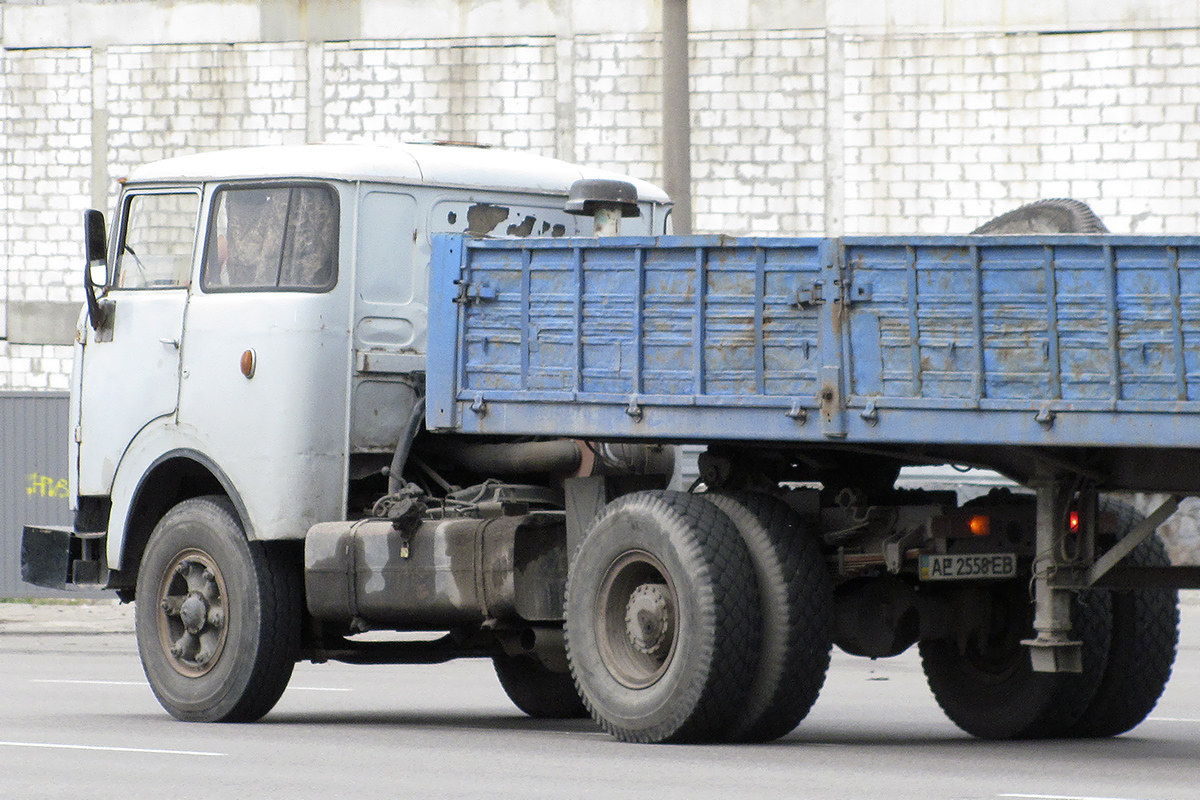 Днепропетровская область, № АЕ 2558 ЕВ — Škoda 706 RTTN