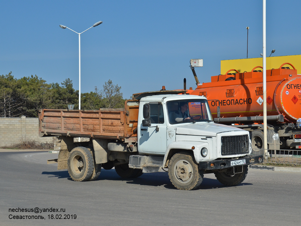 Севастополь, № А 424 МТ 92 — ГАЗ-3309 Севастополь, № А 424 МТ 92 — ГАЗ-3309