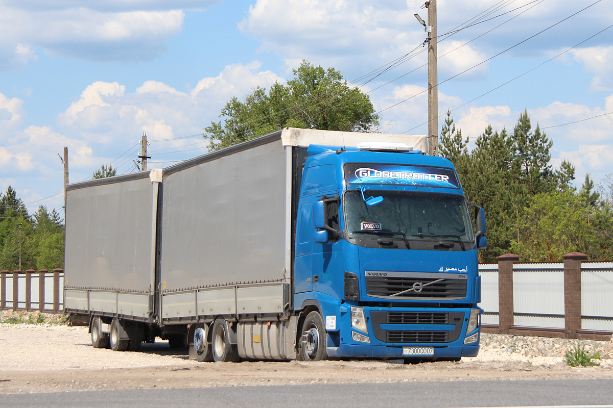 Таджикистан, № 7300Q007 — Volvo ('2008) FH.480