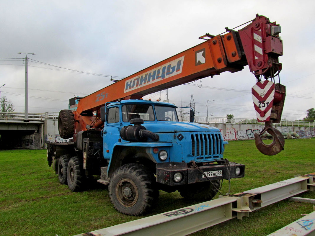 Томская область, № Е 197 НЕ 70 — Урал-5557-40 Томская область, № Е 197 НЕ 70 — Урал-5557-40