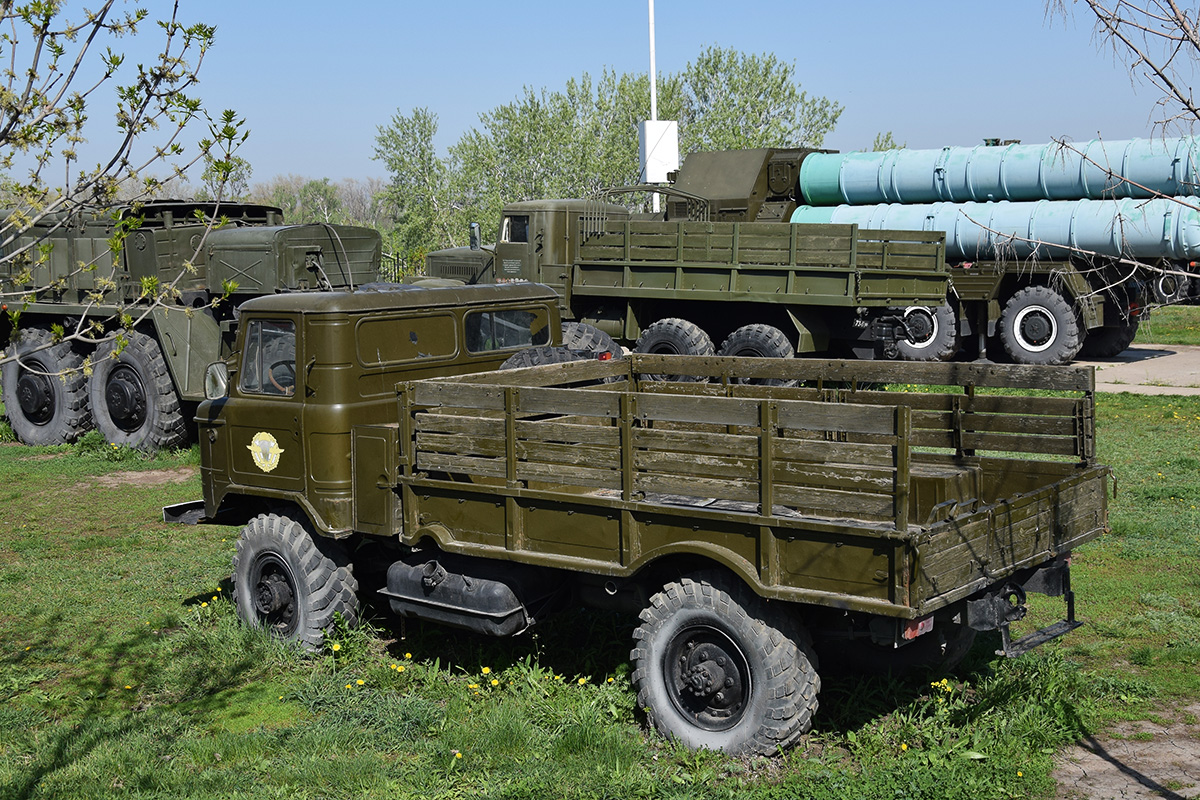 Саратовская область, № (64) Б/Н 0049 — ГАЗ-66 (общая модель) Саратовская область, № (64) Б/Н 0049 — ГАЗ-66 (общая модель)