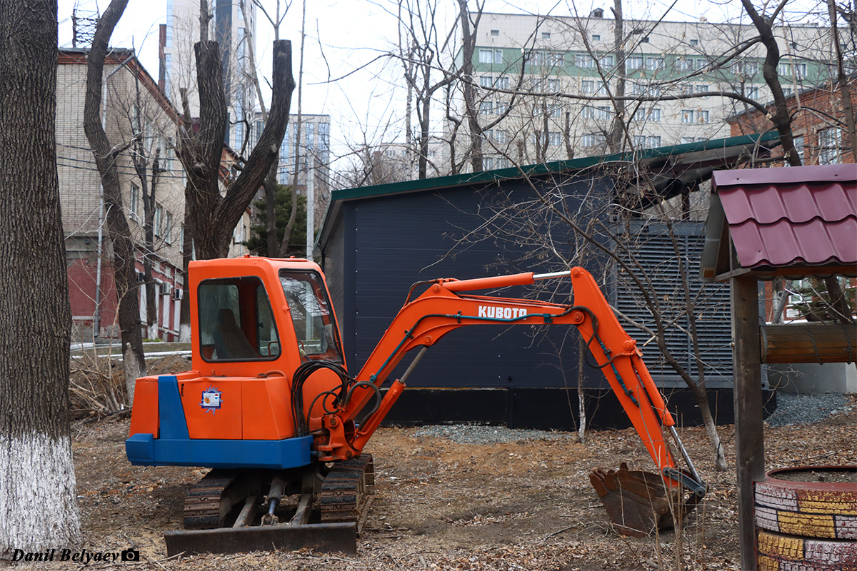 Приморский край, № (25) Б/Н СТ 0042 — Kubota (общая модель); Приморский край — Спецтехника без номеров Приморский край, № (25) Б/Н СТ 0042 — Kubota (общая модель); Приморский край — Спецтехника без номеров