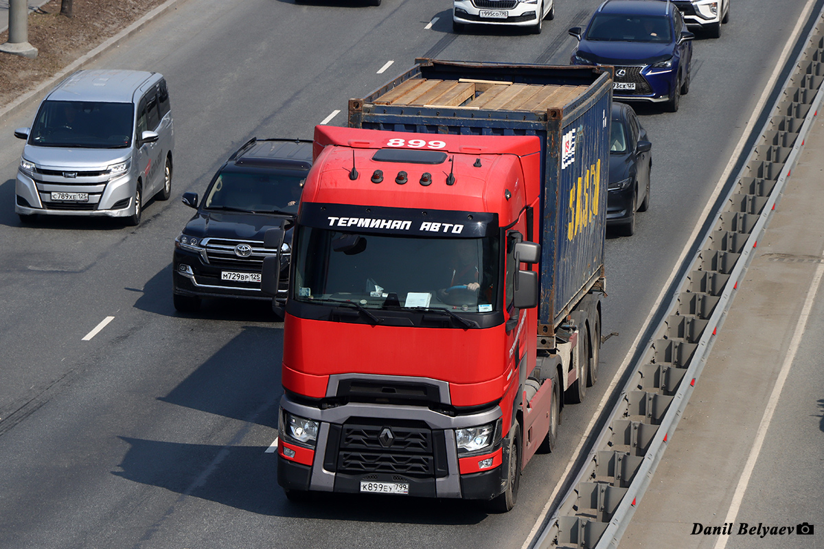 Приморский край, № К 899 ЕУ 799 — Renault T-Series ('2013) Приморский край, № К 899 ЕУ 799 — Renault T-Series ('2013)