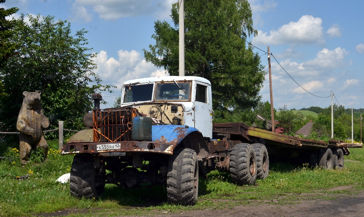 Кемеровская область, № Х 555 ВА 42 — КрАЗ-256Б