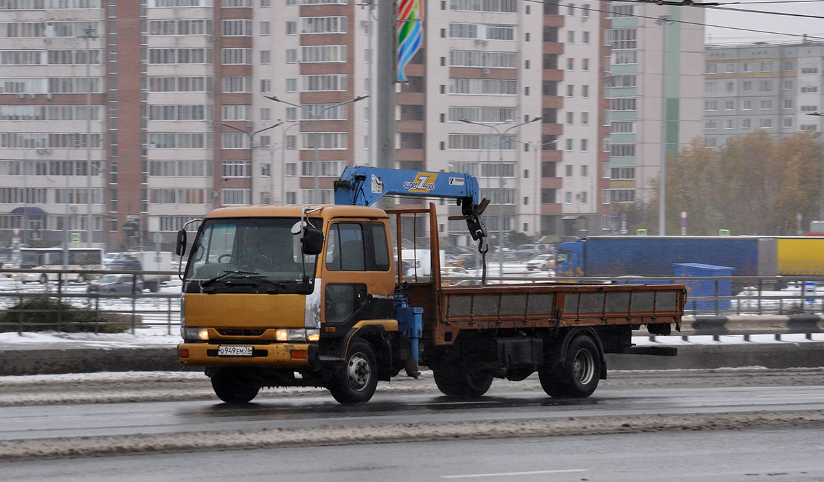 Омская область, № О 949 ЕМ 76 — Nissan Diesel Condor Омская область, № О 949 ЕМ 76 — Nissan Diesel Condor