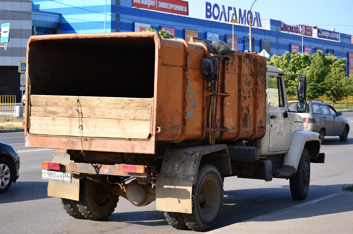 Волгоградская область, № 1215 — ГАЗ-3307 Волгоградская область, № 1215 — ГАЗ-3307