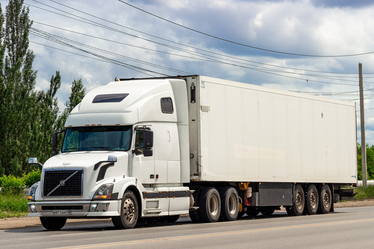 Ставропольский край, № В 871 АМ 126 — Volvo VNL670