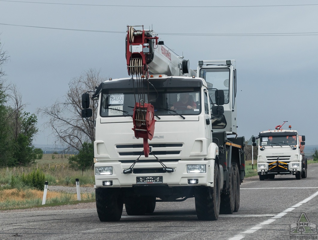 Алматы, № 7540 AA — КамАЗ-43118 [XWC]