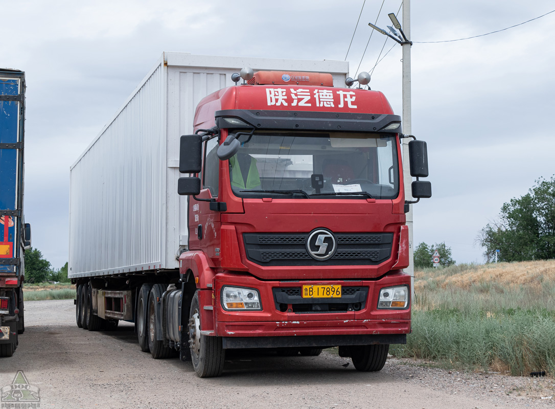 Китай, № 鲁B-17896 — Shaanxi Shacman M3000 (общая модель)