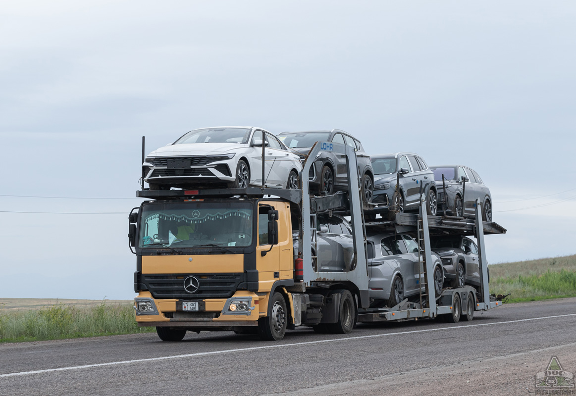 Киргизия, № 07 301 ADR — Mercedes-Benz Actros ('2003) 1832