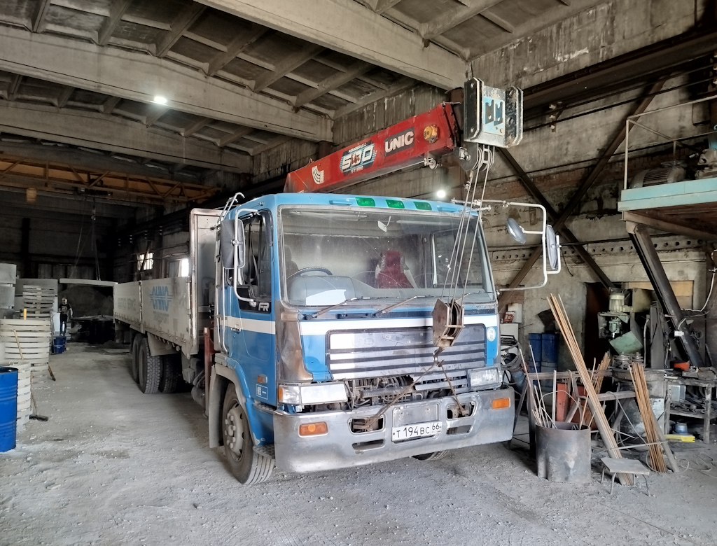 Свердловская область, № Т 194 ВС 66 — Hino FR Свердловская область, № Т 194 ВС 66 — Hino FR