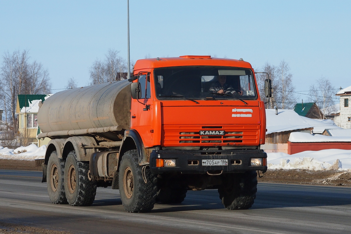 Ханты-Мансийский автоном.округ, № М 705 АР 186 — КамАЗ-43118-10 [43118K]