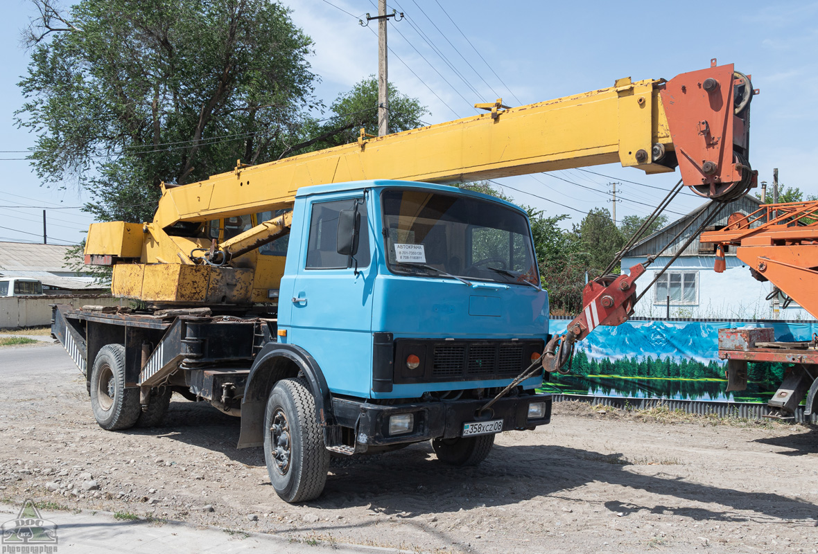 Жамбылская область, № 358 XCZ 08 — МАЗ-5337 [533700]