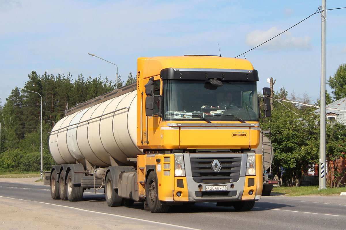 Тульская область, № Р 284 ЕУ 71 — Renault Magnum ('2008)